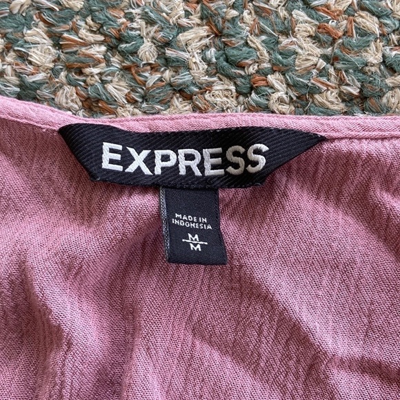 Express peasant style cropped blouse with elastic waist size medium - Picture 2 of 3